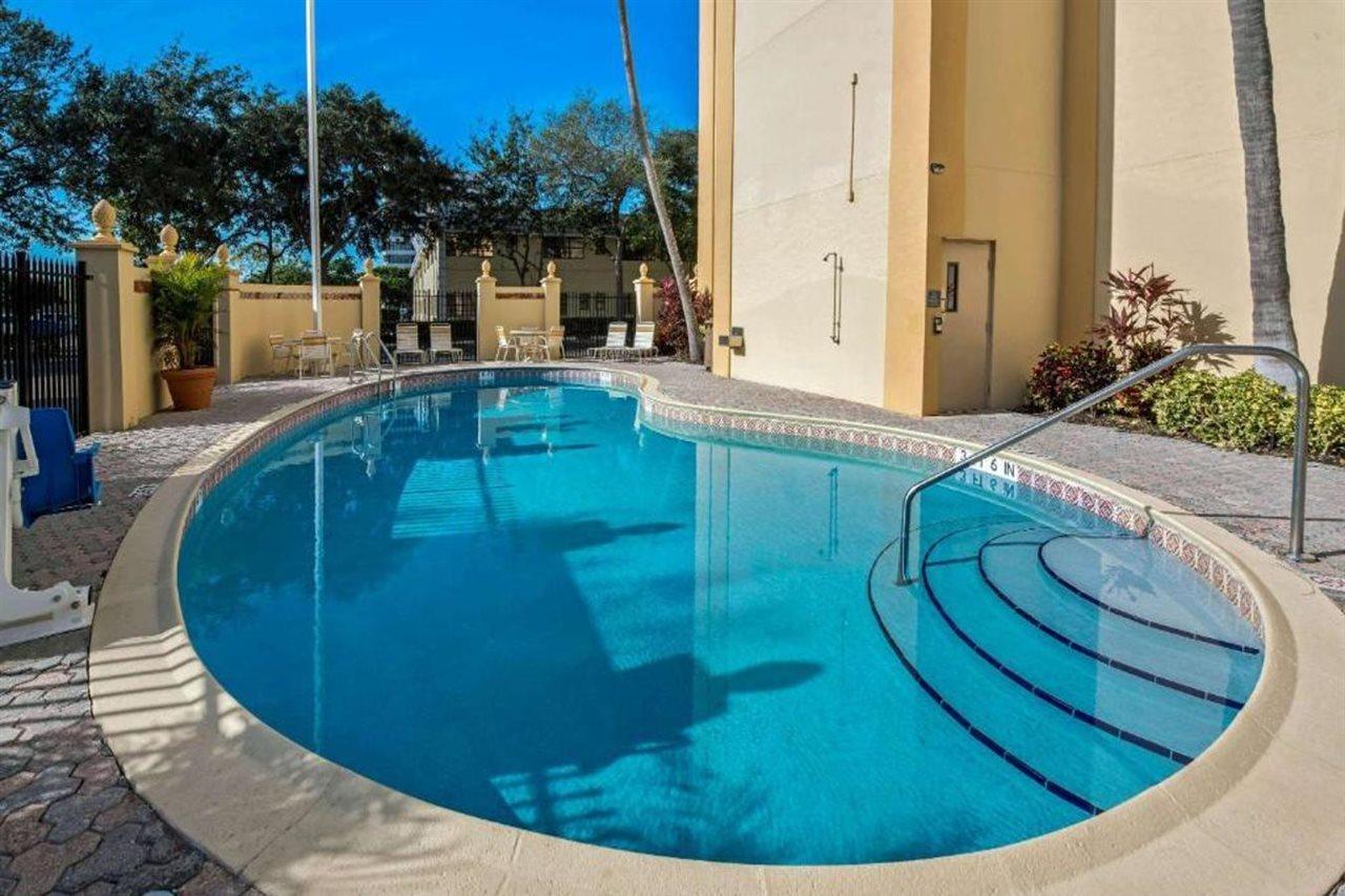 La Quinta By Wyndham West Palm Beach Airport Ngoại thất bức ảnh