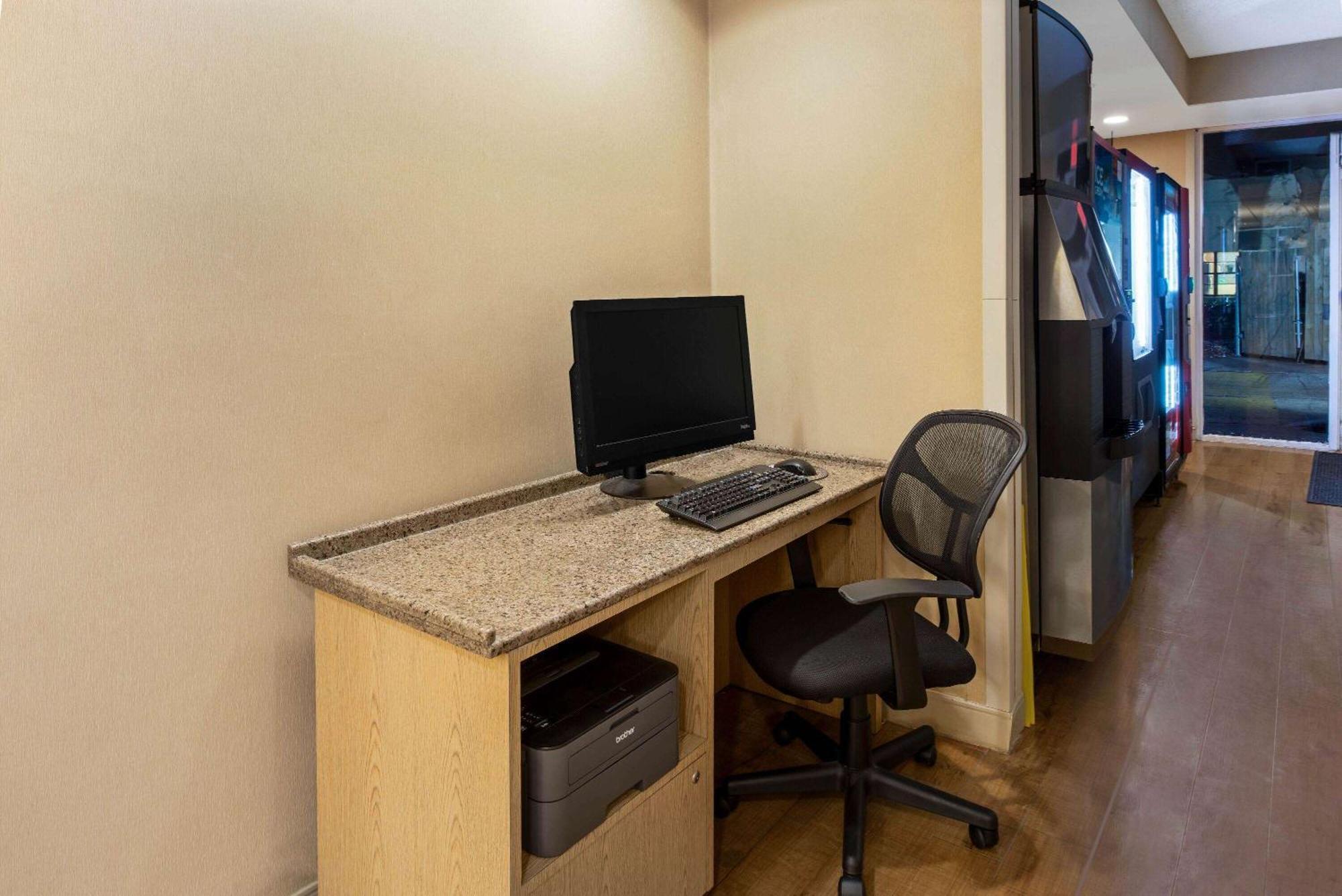 La Quinta By Wyndham West Palm Beach Airport Ngoại thất bức ảnh