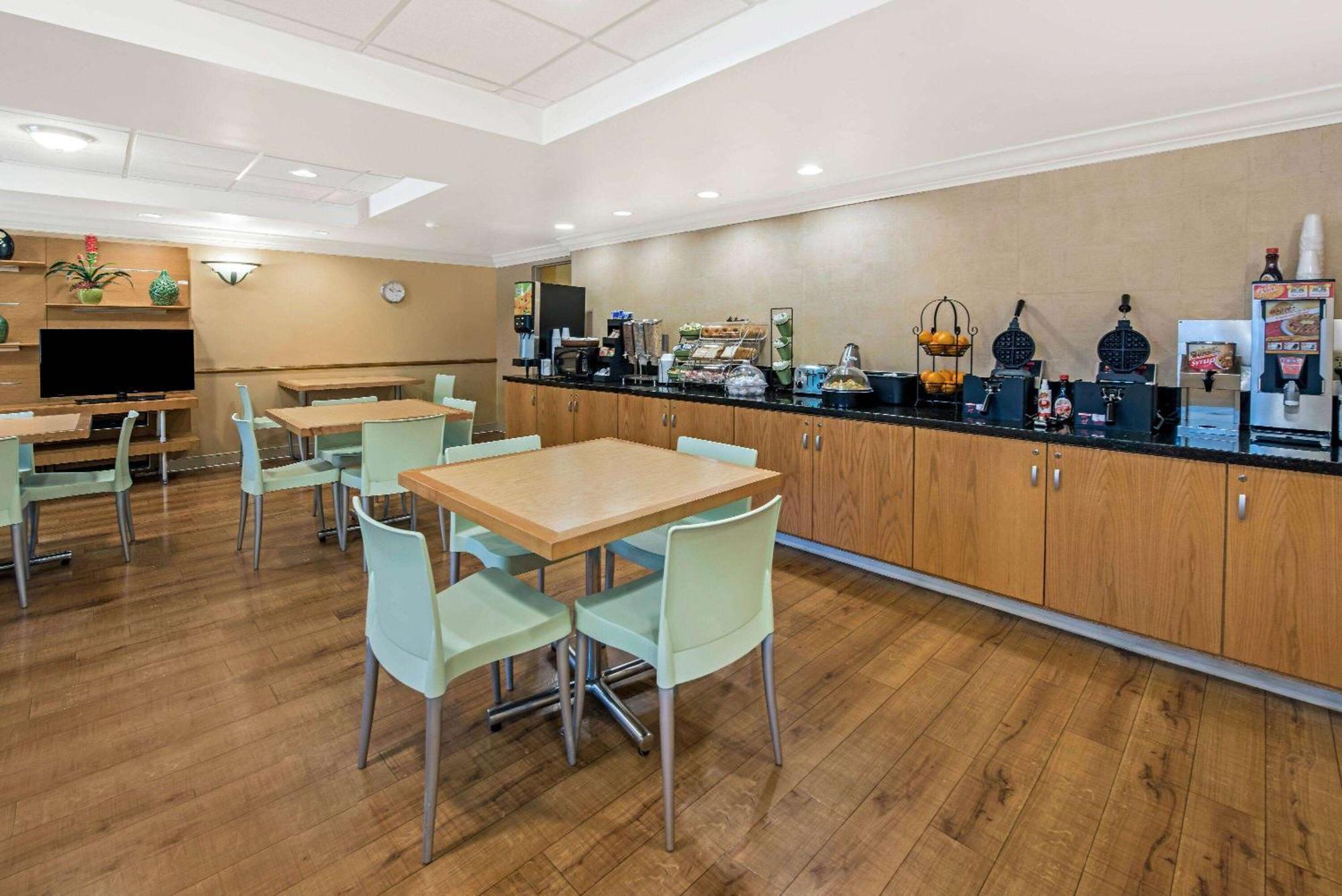 La Quinta By Wyndham West Palm Beach Airport Ngoại thất bức ảnh
